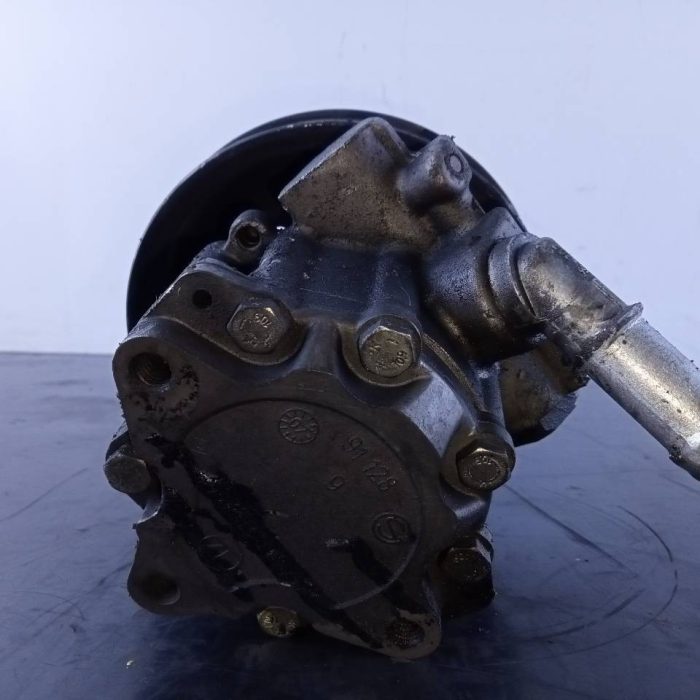 537156
