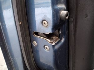 CERRADURA PUERTA DELANTERA IZQUIERDA SUBARU TRIBECA B9