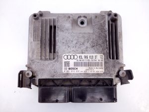 CENTRALITA MOTOR UCE 03L906018DT / E2-A1-25-2 / 0281016896 AUDI TT (8J3/8J9)
