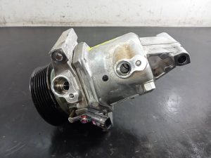 COMPRESOR AIRE ACONDICIONADO 926008469R / P3-B3-18-1 DACIA SANDERO III