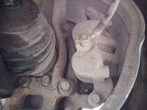 PINZA FRENO DELANTERA DERECHA NISSAN NAVARA PICK-UP (D40M)