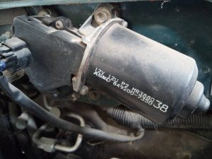 MOTOR LIMPIA DELANTERO MR388038 / 8492007350 MITSUBISHI MONTERO (V60/V70)