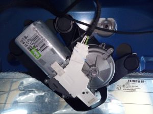 MOTOR LIMPIA TRASERO 9680477480 / 53031812 PEUGEOT 308