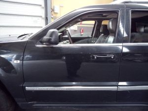 PUERTA DELANTERA IZQUIERDA JEEP GR. CHEROKEE (WH)