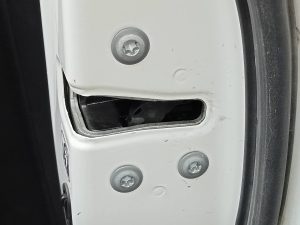 CERRADURA PUERTA TRASERA DERECHA TOYOTA LAND CRUISER (J15)