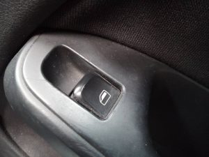 MANDO ELEVALUNAS DELANTERO DERECHO AUDI A5 SPORTBACK (8T)
