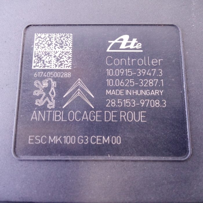 544886