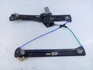 ELEVALUNAS DELANTERO DERECHO 13262410 / E1-A3-52-1 / 734951406 BMW SERIE X1 (F48)
