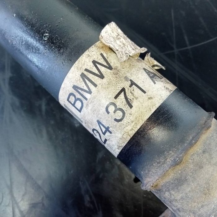 547028