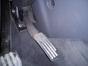 PEDAL ACELERADOR FK729F836AB LAND ROVER EVOQUE