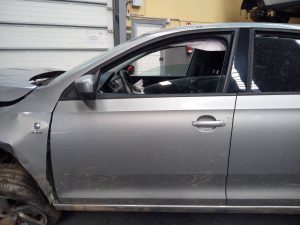 PUERTA DELANTERA IZQUIERDA SEAT TOLEDO (KG3)