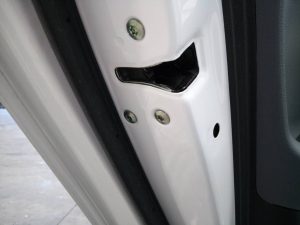CERRADURA PUERTA TRASERA IZQUIERDA HYUNDAI I20