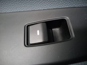 MANDO ELEVALUNAS TRASERO IZQUIERDO HYUNDAI I20