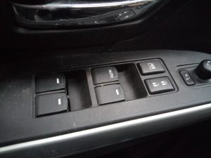 MANDO ELEVALUNAS DELANTERO IZQUIERDO SUZUKI SX4