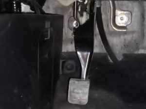PALANCA FRENO DE MANO INFINITI Q50