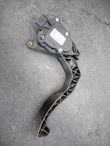 PEDAL ACELERADOR 180022703R / 6PV0097803 DACIA SANDERO