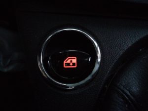 MANDO ELEVALUNAS DELANTERO IZQUIERDO FIAT NUOVA 500 (150)