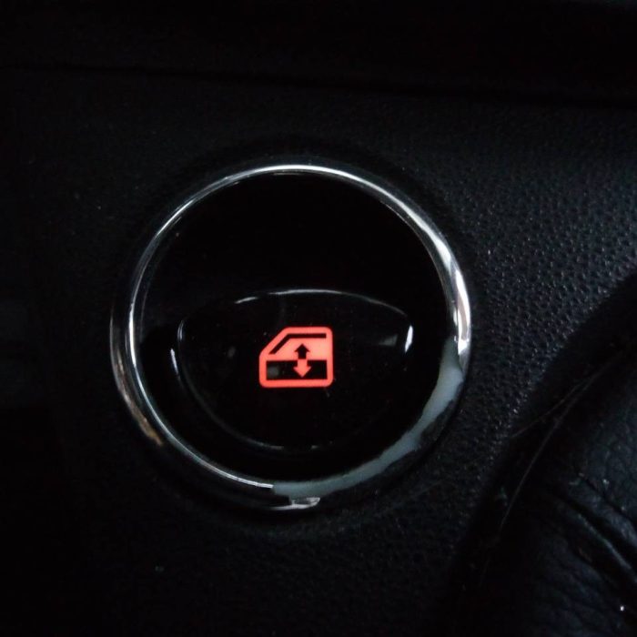 556771