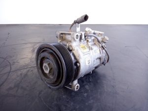 557045