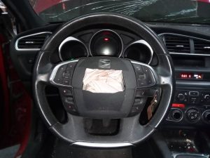 VOLANTE CITROËN DS4