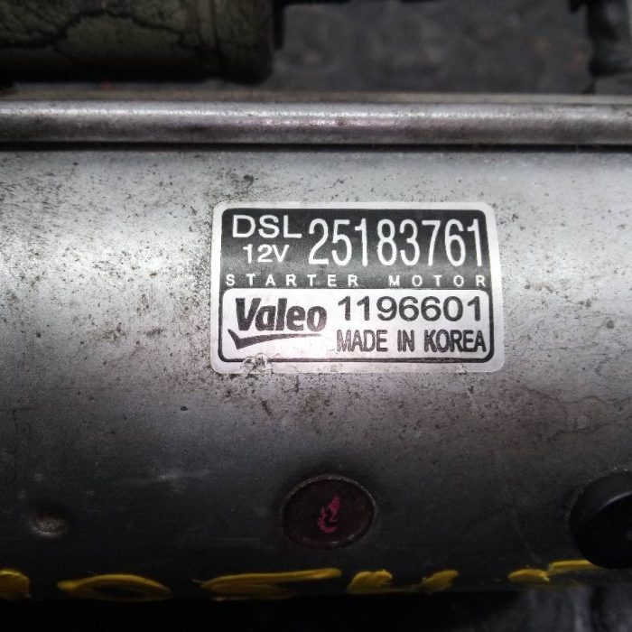 558851