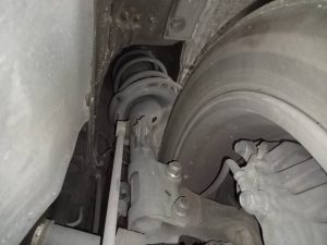 AMORTIGUADOR DELANTERO IZQUIERDO TOYOTA RAV 4