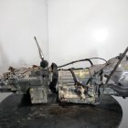 560978