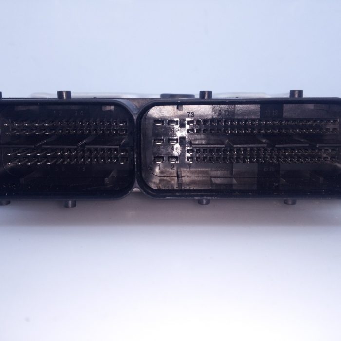 561764