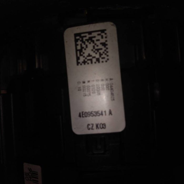 562144
