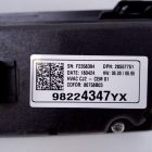 562943