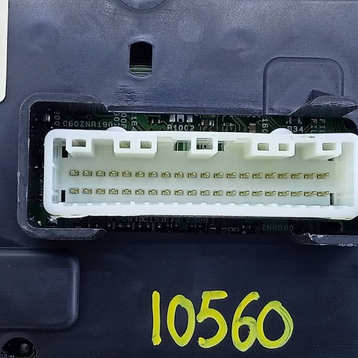 564780