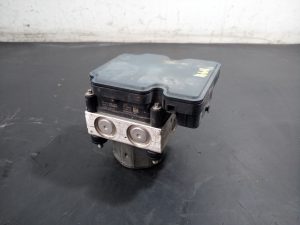 ABS 476604CC1A / P3-B8-24-1 / 269620 NISSAN X-TRAIL (T32)