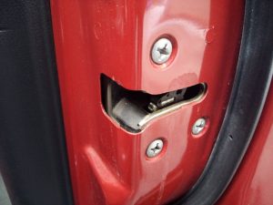 CERRADURA PUERTA DELANTERA DERECHA NISSAN QASHQAI (J10)