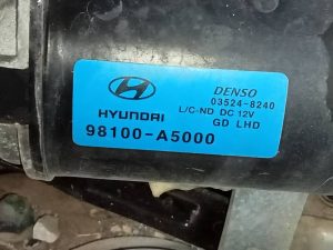 MOTOR LIMPIA DELANTERO 98100A5000 / 03524A5000 HYUNDAI I30 (GD)