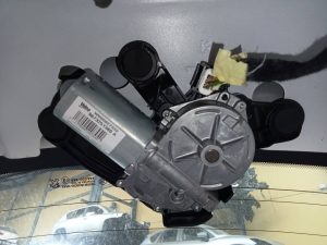 MOTOR LIMPIA TRASERO 9673251380A PEUGEOT 208