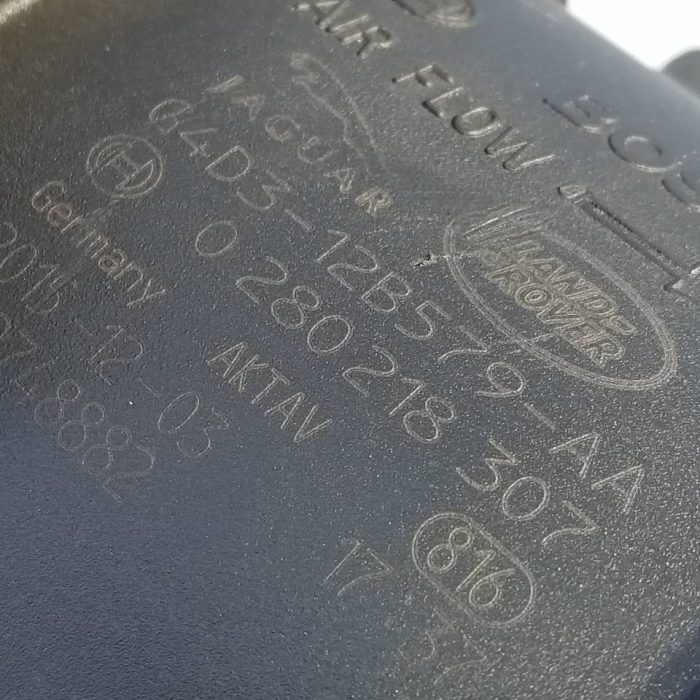 568297