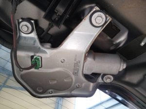 MOTOR LIMPIA TRASERO 05116146AE JEEP COMPASS