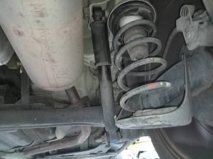 AMORTIGUADOR TRASERO DERECHO KIA RIO