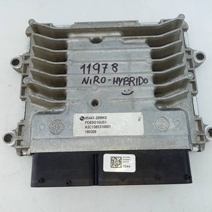568912