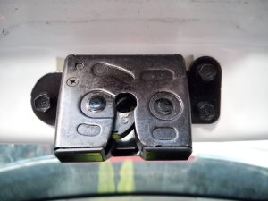CERRADURA MALETERO / PORTON KIA NIRO