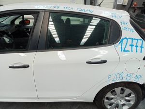 PUERTA TRASERA IZQUIERDA PEUGEOT 208