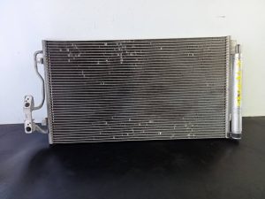 CONDENSADOR / RADIADOR AIRE ACONDICIONADO M151770F / P2-A5-7 / 9288940 BMW SERIE 1 LIM. (F21)