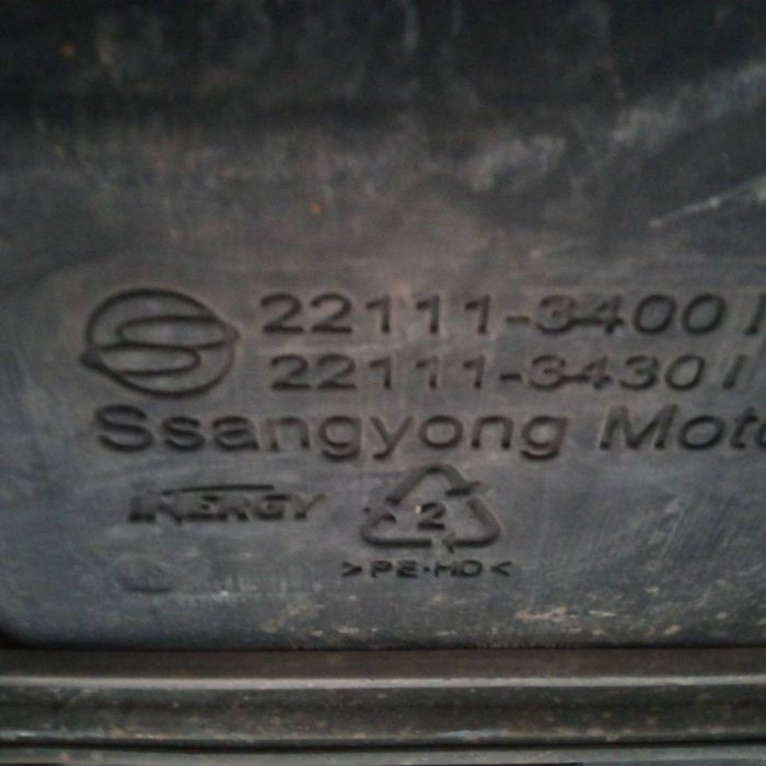 571058
