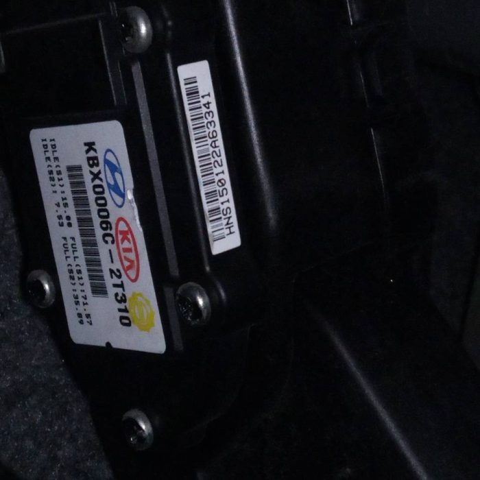 571117