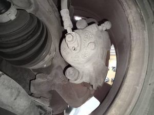 PINZA FRENO DELANTERA IZQUIERDA VOLKSWAGEN POLO (6R1)