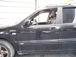 PUERTA DELANTERA IZQUIERDA MERCEDES-BENZ CLASE M (W163)