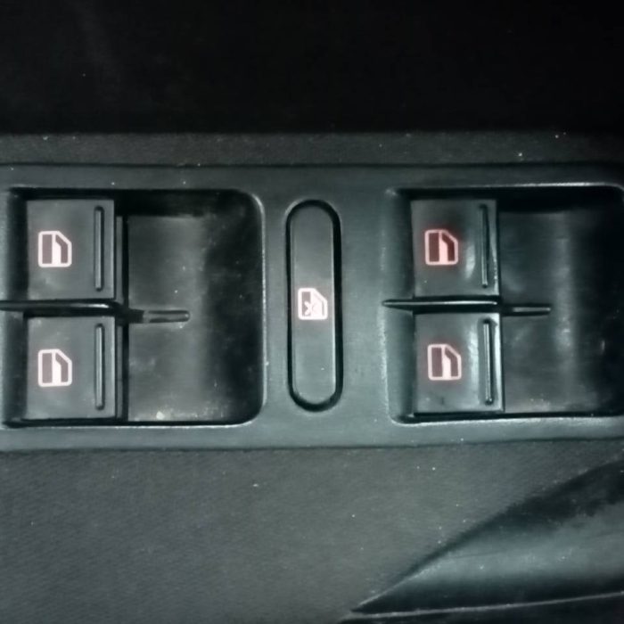 574045