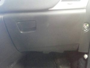 GUANTERA LANCIA YPSILON (101)