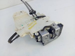 CERRADURA PUERTA TRASERA DERECHA 40146025009 / E1-B5-52-2 JEEP RENEGADE