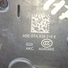 583605